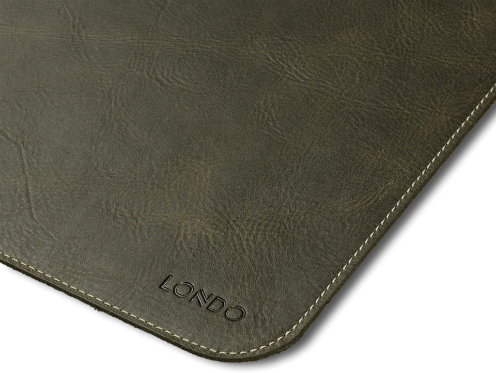 Top Grain Leather Extended Mouse Pad – Large Desk Mat for Office & Gaming, Smooth Writing Surface, Non-Slip Base, Durable & Stylish Workspace Accessory